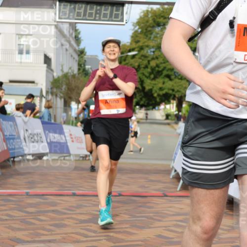 31.08.2025 - 21. Blankeneser Heldenlauf Strokosch-Dieckow http://msf.ph/oto/8646920 31.08.2025 09:51:23 Ziel 1081, 1074, 1145 meine-sportfotos.de
