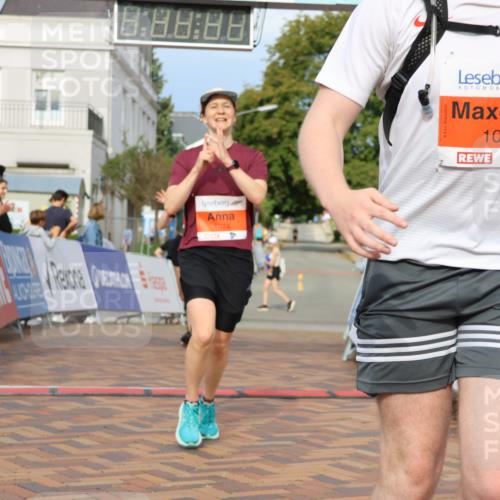 31.08.2025 - 21. Blankeneser Heldenlauf Strokosch-Dieckow http://msf.ph/oto/8646926 31.08.2025 09:51:23 Ziel 1081, 1074, 1145 meine-sportfotos.de