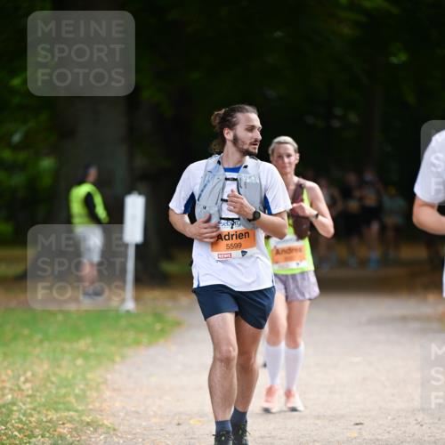 31.08.2025 - 21. Blankeneser Heldenlauf Dr. Thomas Lammeyer http://msf.ph/oto/8646942 31.08.2025 11:20:18 Laufen 5599 meine-sportfotos.de