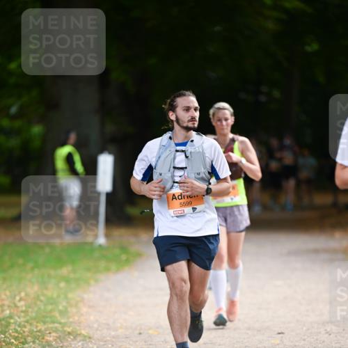 31.08.2025 - 21. Blankeneser Heldenlauf Dr. Thomas Lammeyer http://msf.ph/oto/8646943 31.08.2025 11:20:18 Laufen 5599 meine-sportfotos.de