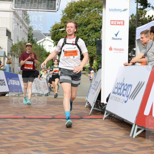 31.08.2025 - 21. Blankeneser Heldenlauf Strokosch-Dieckow http://msf.ph/oto/8646944 31.08.2025 09:51:21 Ziel 1081, 1074, 1145 meine-sportfotos.de