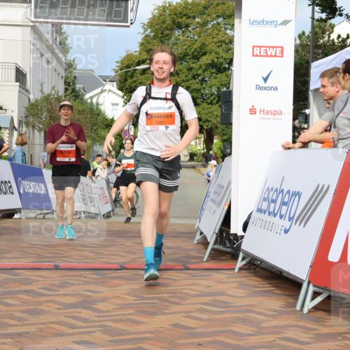31.08.2025 - 21. Blankeneser Heldenlauf Strokosch-Dieckow http://msf.ph/oto/8646951 31.08.2025 09:51:21 Ziel 1081, 1074, 1145 meine-sportfotos.de