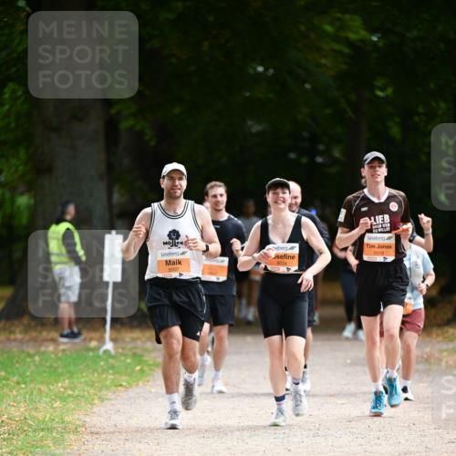 31.08.2025 - 21. Blankeneser Heldenlauf Dr. Thomas Lammeyer http://msf.ph/oto/8646990 31.08.2025 11:20:33 Laufen 5007, 5034, 5518 meine-sportfotos.de