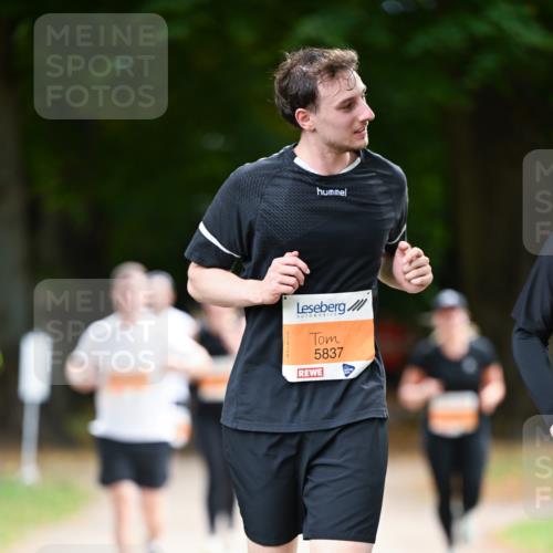 31.08.2025 - 21. Blankeneser Heldenlauf Dr. Thomas Lammeyer http://msf.ph/oto/8647054 31.08.2025 11:20:42 Laufen 5837, 7 meine-sportfotos.de
