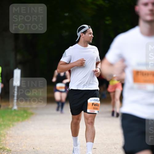 31.08.2025 - 21. Blankeneser Heldenlauf Dr. Thomas Lammeyer http://msf.ph/oto/8647096 31.08.2025 11:20:48 Laufen 5592 meine-sportfotos.de