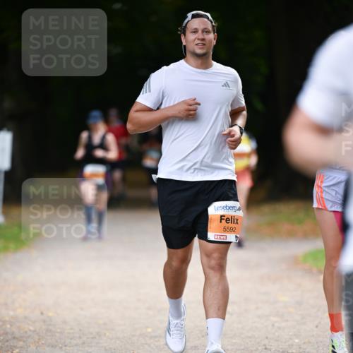 31.08.2025 - 21. Blankeneser Heldenlauf Dr. Thomas Lammeyer http://msf.ph/oto/8647105 31.08.2025 11:20:49 Laufen 5592 meine-sportfotos.de