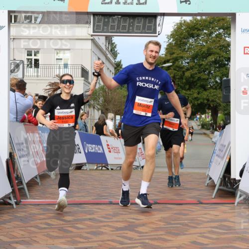 31.08.2025 - 21. Blankeneser Heldenlauf Strokosch-Dieckow http://msf.ph/oto/8647118 31.08.2025 09:50:06 Ziel 1176, 1102, 1103, 1043 meine-sportfotos.de