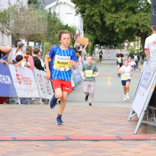 31.08.2025 - 21. Blankeneser Heldenlauf Strokosch-Dieckow http://msf.ph/oto/8647141 31.08.2025 10:20:13 Ziel 2078 meine-sportfotos.de