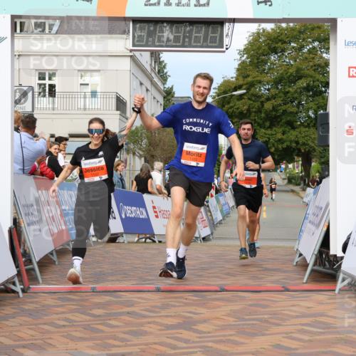 31.08.2025 - 21. Blankeneser Heldenlauf Strokosch-Dieckow http://msf.ph/oto/8647156 31.08.2025 09:50:05 Ziel 1176, 1102, 1103, 1043 meine-sportfotos.de