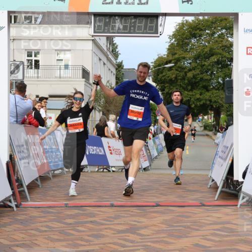 31.08.2025 - 21. Blankeneser Heldenlauf Strokosch-Dieckow http://msf.ph/oto/8647186 31.08.2025 09:50:05 Ziel 1176, 1102, 1103, 1043 meine-sportfotos.de
