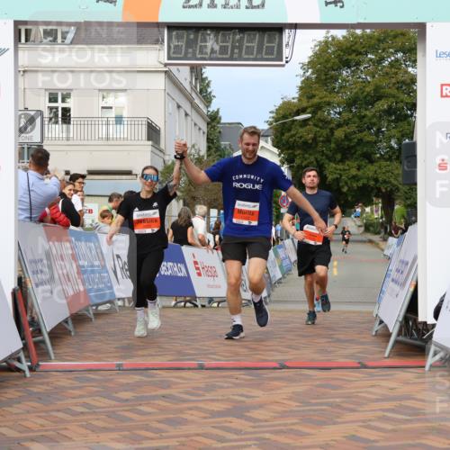 31.08.2025 - 21. Blankeneser Heldenlauf Strokosch-Dieckow http://msf.ph/oto/8647204 31.08.2025 09:50:05 Ziel 1176, 1102, 1103, 1043 meine-sportfotos.de