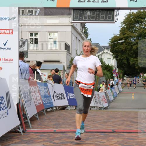 31.08.2025 - 21. Blankeneser Heldenlauf Strokosch-Dieckow http://msf.ph/oto/8647269 31.08.2025 09:49:48 Ziel 1003, 1069 meine-sportfotos.de