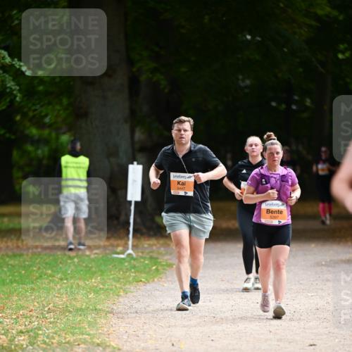 31.08.2025 - 21. Blankeneser Heldenlauf Dr. Thomas Lammeyer http://msf.ph/oto/8647279 31.08.2025 11:21:21 Laufen 5447, 5397 meine-sportfotos.de