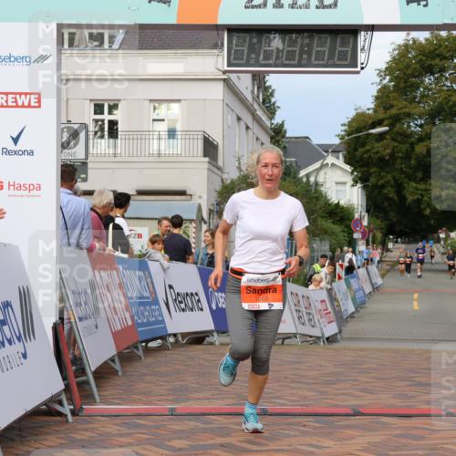 31.08.2025 - 21. Blankeneser Heldenlauf Strokosch-Dieckow http://msf.ph/oto/8647283 31.08.2025 09:49:48 Ziel 1003, 1069 meine-sportfotos.de