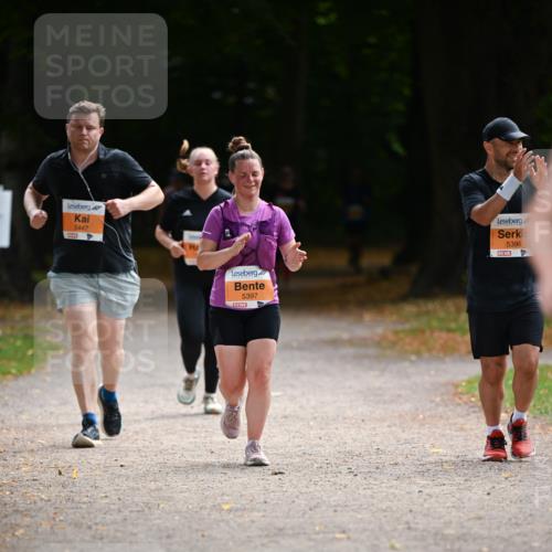 31.08.2025 - 21. Blankeneser Heldenlauf Dr. Thomas Lammeyer http://msf.ph/oto/8647288 31.08.2025 11:21:22 Laufen 5447, 5397, 5396 meine-sportfotos.de