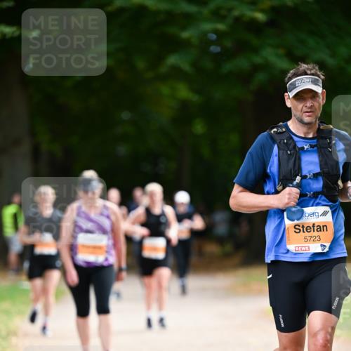 31.08.2025 - 21. Blankeneser Heldenlauf Dr. Thomas Lammeyer http://msf.ph/oto/8647353 31.08.2025 11:21:46 Laufen 5723 meine-sportfotos.de