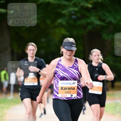 31.08.2025 - 21. Blankeneser Heldenlauf Dr. Thomas Lammeyer http://msf.ph/oto/8647394 31.08.2025 11:21:51 Laufen 5601 meine-sportfotos.de