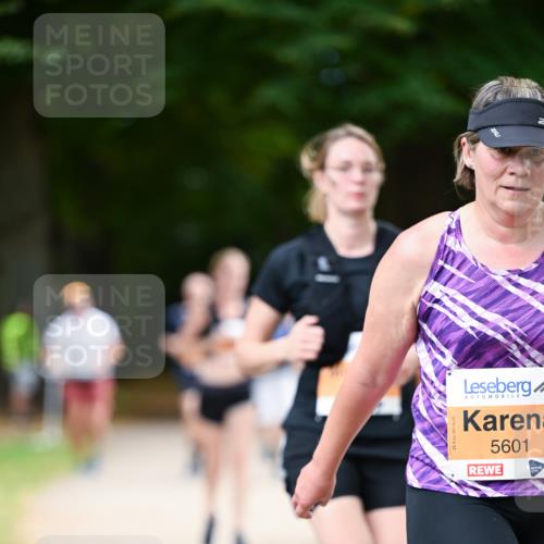 31.08.2025 - 21. Blankeneser Heldenlauf Dr. Thomas Lammeyer http://msf.ph/oto/8647411 31.08.2025 11:21:53 Laufen 5601 meine-sportfotos.de
