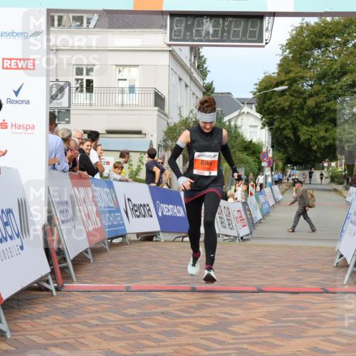 31.08.2025 - 21. Blankeneser Heldenlauf Strokosch-Dieckow http://msf.ph/oto/8647425 31.08.2025 09:49:27 Ziel 1046 meine-sportfotos.de