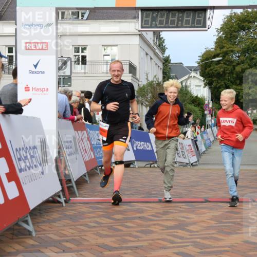 31.08.2025 - 21. Blankeneser Heldenlauf Strokosch-Dieckow http://msf.ph/oto/8647445 31.08.2025 09:49:15 Ziel 1045, 1028 meine-sportfotos.de