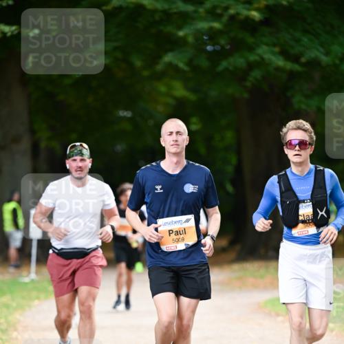 31.08.2025 - 21. Blankeneser Heldenlauf Dr. Thomas Lammeyer http://msf.ph/oto/8647482 31.08.2025 11:22:00 Laufen 90, 5009, 500 meine-sportfotos.de
