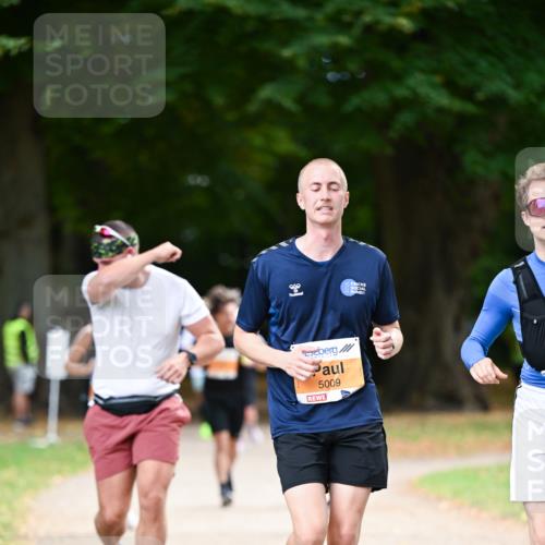 31.08.2025 - 21. Blankeneser Heldenlauf Dr. Thomas Lammeyer http://msf.ph/oto/8647489 31.08.2025 11:22:01 Laufen 5009 meine-sportfotos.de