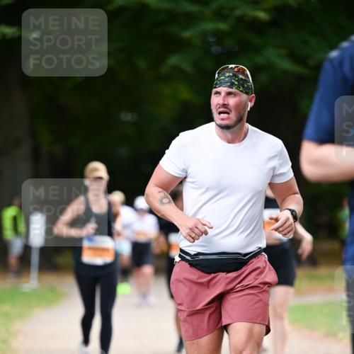 31.08.2025 - 21. Blankeneser Heldenlauf Dr. Thomas Lammeyer http://msf.ph/oto/8647509 31.08.2025 11:22:03 Laufen  meine-sportfotos.de