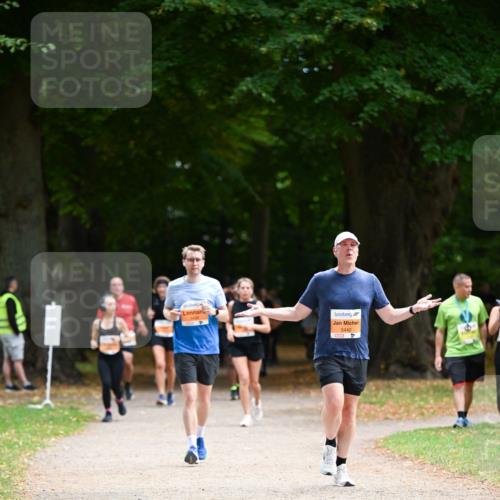 31.08.2025 - 21. Blankeneser Heldenlauf Dr. Thomas Lammeyer http://msf.ph/oto/8647632 31.08.2025 11:22:25 Laufen 5442 meine-sportfotos.de