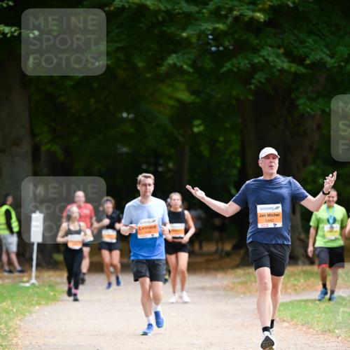 31.08.2025 - 21. Blankeneser Heldenlauf Dr. Thomas Lammeyer http://msf.ph/oto/8647643 31.08.2025 11:22:26 Laufen 5442 meine-sportfotos.de