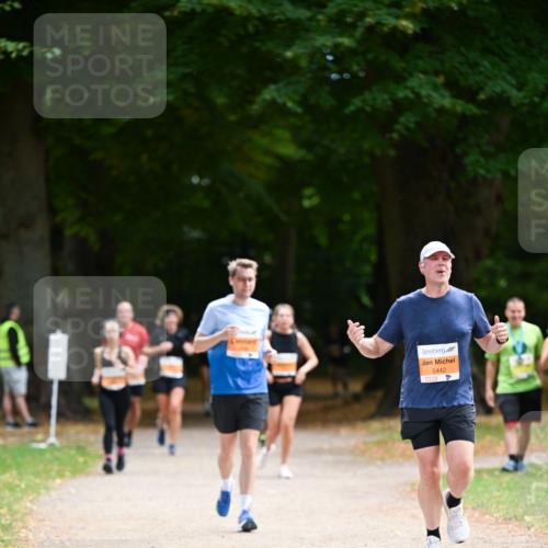 31.08.2025 - 21. Blankeneser Heldenlauf Dr. Thomas Lammeyer http://msf.ph/oto/8647645 31.08.2025 11:22:27 Laufen 5442 meine-sportfotos.de