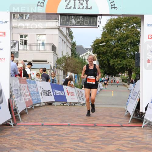 31.08.2025 - 21. Blankeneser Heldenlauf Strokosch-Dieckow http://msf.ph/oto/8647647 31.08.2025 09:48:53 Ziel 1128, 1172, 1129, 1077 meine-sportfotos.de