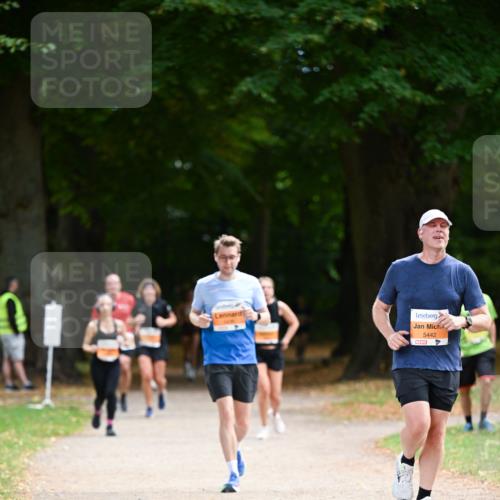 31.08.2025 - 21. Blankeneser Heldenlauf Dr. Thomas Lammeyer http://msf.ph/oto/8647651 31.08.2025 11:22:27 Laufen 5442 meine-sportfotos.de