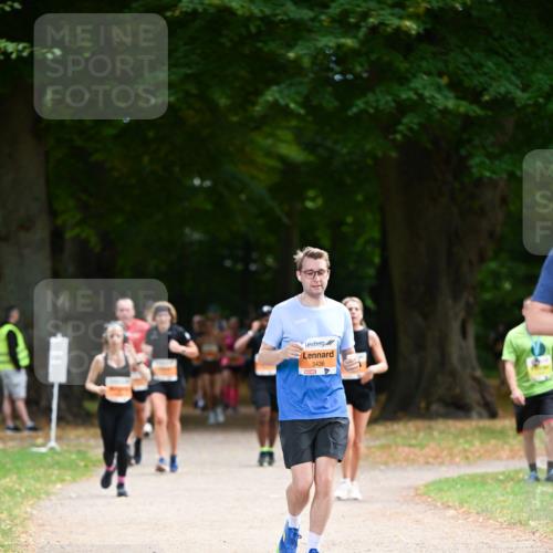 31.08.2025 - 21. Blankeneser Heldenlauf Dr. Thomas Lammeyer http://msf.ph/oto/8647663 31.08.2025 11:22:28 Laufen 5436 meine-sportfotos.de