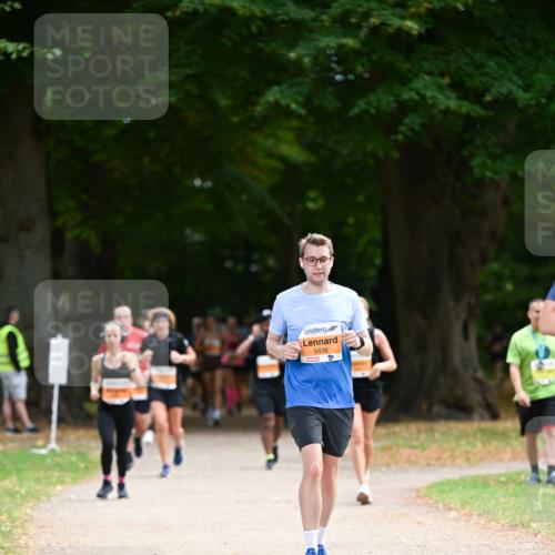 31.08.2025 - 21. Blankeneser Heldenlauf Dr. Thomas Lammeyer http://msf.ph/oto/8647664 31.08.2025 11:22:28 Laufen 5436 meine-sportfotos.de