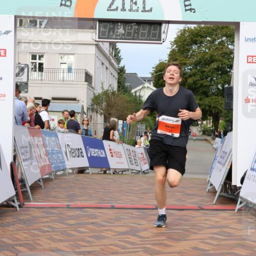 31.08.2025 - 21. Blankeneser Heldenlauf Strokosch-Dieckow http://msf.ph/oto/8647666 31.08.2025 09:48:51 Ziel 1171, 1128, 1172, 1129, 1077 meine-sportfotos.de