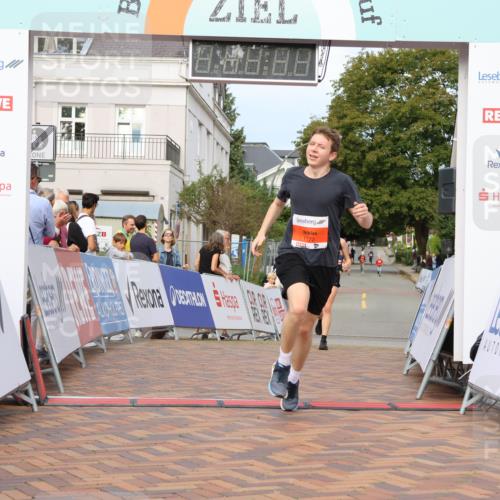 31.08.2025 - 21. Blankeneser Heldenlauf Strokosch-Dieckow http://msf.ph/oto/8647690 31.08.2025 09:48:51 Ziel 1171, 1128, 1172, 1129, 1077 meine-sportfotos.de