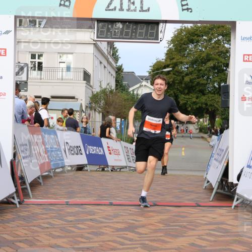 31.08.2025 - 21. Blankeneser Heldenlauf Strokosch-Dieckow http://msf.ph/oto/8647703 31.08.2025 09:48:51 Ziel 1171, 1128, 1172, 1129, 1077 meine-sportfotos.de