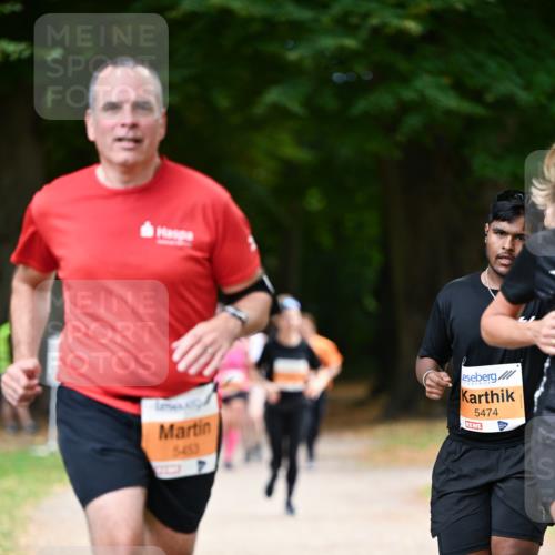 31.08.2025 - 21. Blankeneser Heldenlauf Dr. Thomas Lammeyer http://msf.ph/oto/8647763 31.08.2025 11:22:39 Laufen 5453, 5474 meine-sportfotos.de