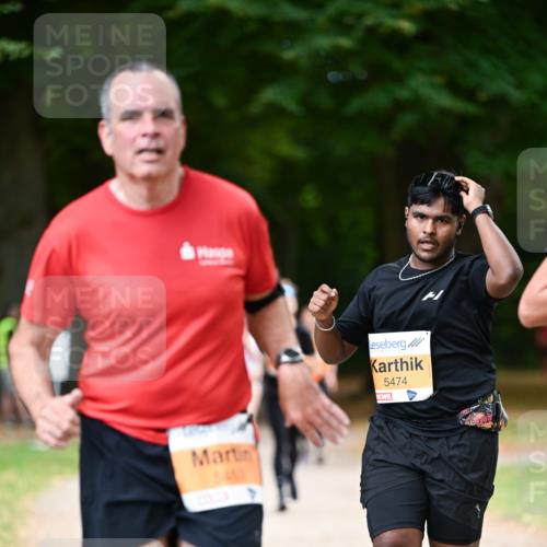 31.08.2025 - 21. Blankeneser Heldenlauf Dr. Thomas Lammeyer http://msf.ph/oto/8647765 31.08.2025 11:22:39 Laufen 5474 meine-sportfotos.de