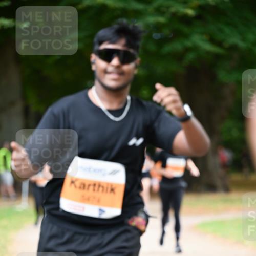 31.08.2025 - 21. Blankeneser Heldenlauf Dr. Thomas Lammeyer http://msf.ph/oto/8647774 31.08.2025 11:22:41 Laufen 5474 meine-sportfotos.de