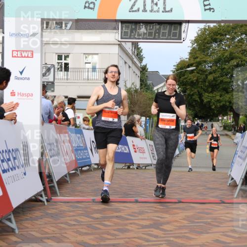 31.08.2025 - 21. Blankeneser Heldenlauf Strokosch-Dieckow http://msf.ph/oto/8647776 31.08.2025 09:48:48 Ziel 1171, 1128, 1172, 1129 meine-sportfotos.de