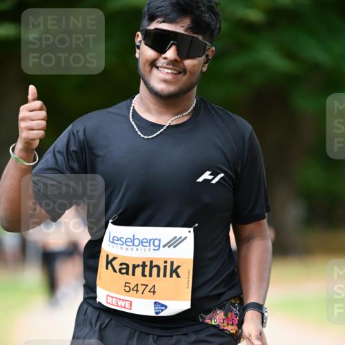 31.08.2025 - 21. Blankeneser Heldenlauf Dr. Thomas Lammeyer http://msf.ph/oto/8647779 31.08.2025 11:22:42 Laufen 5474 meine-sportfotos.de