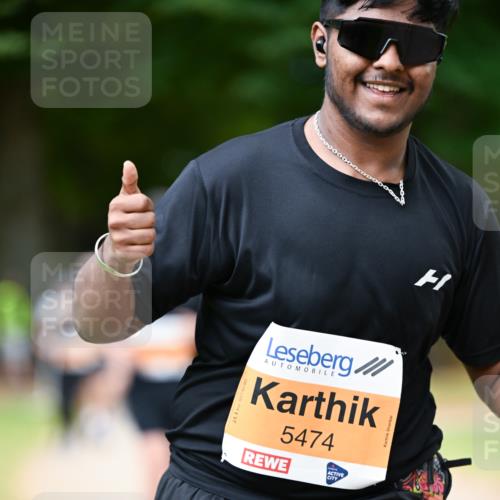 31.08.2025 - 21. Blankeneser Heldenlauf Dr. Thomas Lammeyer http://msf.ph/oto/8647781 31.08.2025 11:22:42 Laufen 5474 meine-sportfotos.de