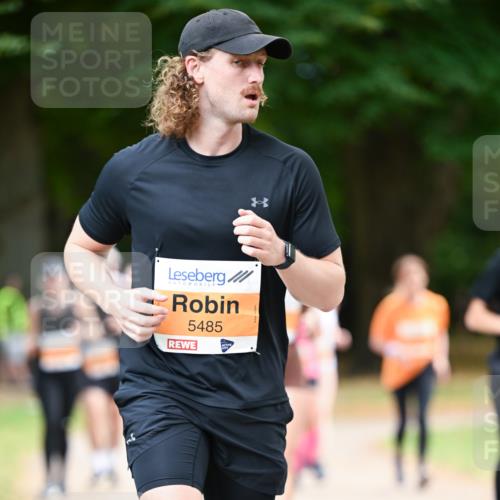 31.08.2025 - 21. Blankeneser Heldenlauf Dr. Thomas Lammeyer http://msf.ph/oto/8647802 31.08.2025 11:22:45 Laufen 5485 meine-sportfotos.de