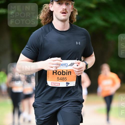 31.08.2025 - 21. Blankeneser Heldenlauf Dr. Thomas Lammeyer http://msf.ph/oto/8647806 31.08.2025 11:22:46 Laufen 5485 meine-sportfotos.de