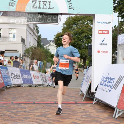 31.08.2025 - 21. Blankeneser Heldenlauf Strokosch-Dieckow http://msf.ph/oto/8647854 31.08.2025 09:48:44 Ziel 1171, 1128, 1129 meine-sportfotos.de
