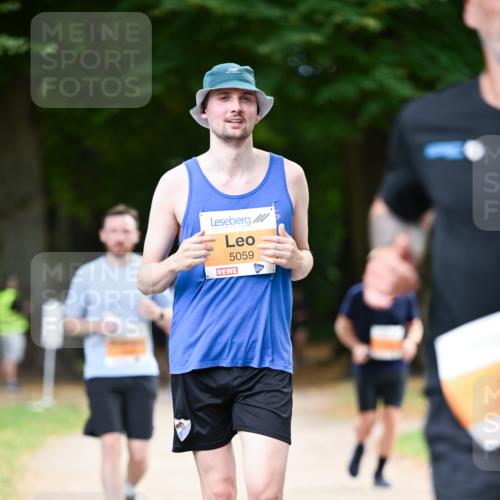 31.08.2025 - 21. Blankeneser Heldenlauf Dr. Thomas Lammeyer http://msf.ph/oto/8647856 31.08.2025 11:22:53 Laufen 5059 meine-sportfotos.de
