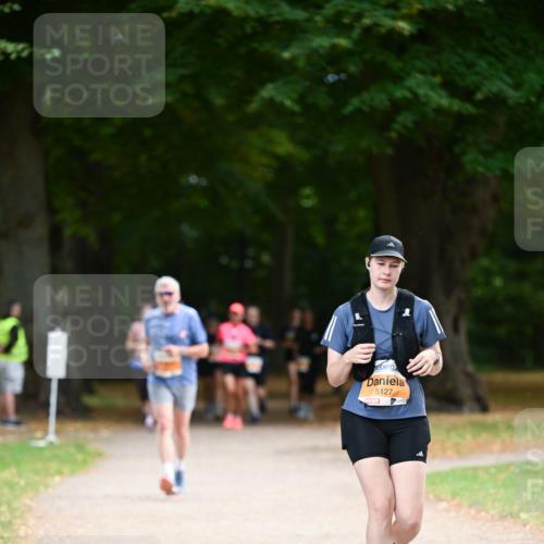 31.08.2025 - 21. Blankeneser Heldenlauf Dr. Thomas Lammeyer http://msf.ph/oto/8647898 31.08.2025 11:22:59 Laufen 5127 meine-sportfotos.de