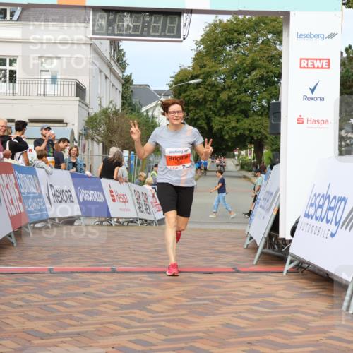 31.08.2025 - 21. Blankeneser Heldenlauf Strokosch-Dieckow http://msf.ph/oto/8647965 31.08.2025 09:48:16 Ziel 1095 meine-sportfotos.de