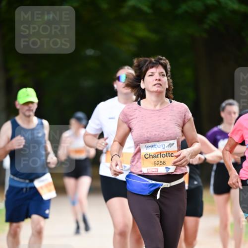 31.08.2025 - 21. Blankeneser Heldenlauf Dr. Thomas Lammeyer http://msf.ph/oto/8647989 31.08.2025 11:23:13 Laufen 5256 meine-sportfotos.de